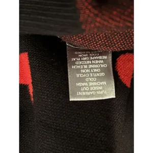Marled Women's Black & Red Heart Crew Neck Sweater XS Pullover Heart Print thumbnail 8