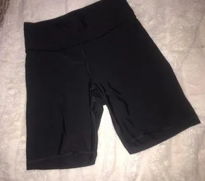 Victoria's Secret biker shorts thumbnail 1