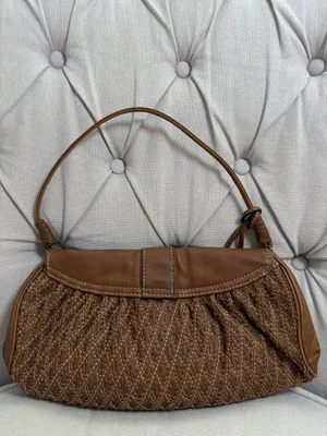 Gianni Bini Brown Leather Hobo Shoulder Bag Brass Hardware Purse thumbnail 4