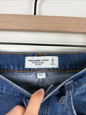 Abercrombie 90s Straight Jeans Curve Love Mid Rise Womens Size 26 2 Long Denim thumbnail 4
