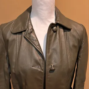 Vintage Women's Green Leather Jacket Button‎ Front Zip thumbnail 3