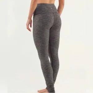 LULULEMON Wunder‎ Under Leggings Coco Pique Black & White size 8 LUON​ thumbnail 2