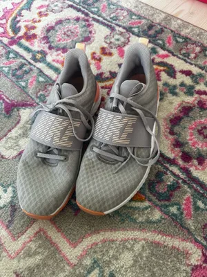 Women’s Nike Renew Shoes thumbnail 1
