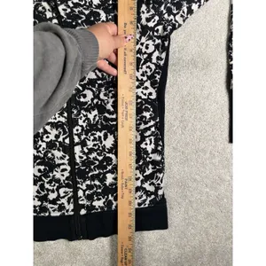 Lululemon Jacket Womens 6 Black White Floral Cozy Cuddle Up Full Zip ** thumbnail 11