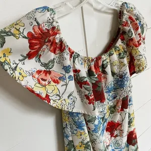Abercrombie‎ & Fitch Floral Off-The-Shoulder Ruffle Mini Dress White Small thumbnail 6