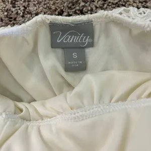 Lace Graduation/Bridal Dress thumbnail 2