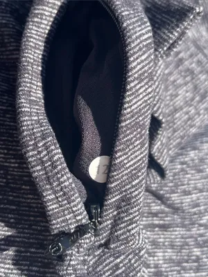 lululemon athletica Women's Long Sleeve Heathered Charcoal Quarter-Zip thumbnail 4