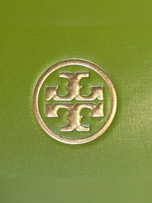 Tory Burch Signature Green Shoebox & Matching Dust Bag Set thumbnail 9