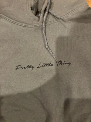 Pretty Little Thing Sweatshirt thumbnail 3