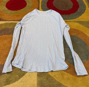 NWOT Offline by Aerie Light Blue White Stripe Long Sleeve Stretchy Top Medium thumbnail 1