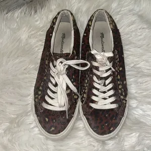 Madewell Sidewalk Low Top Leopard Print Calf Hair Sneakers thumbnail 2