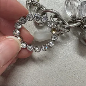 Silver Tone Chunky Charm Bracelet Hearts Rose Rhinestone thumbnail 2