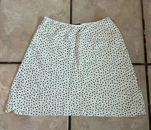 Brandy Melville Floral Skirt Mini thumbnail 1