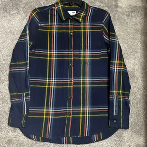 Old Navy Classic‎ Plaid Button Down Shirt Size M Long Sleeve thumbnail 10