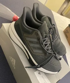 New adidas Women's Size 6 EQ21 Running Shoes NWB thumbnail 1