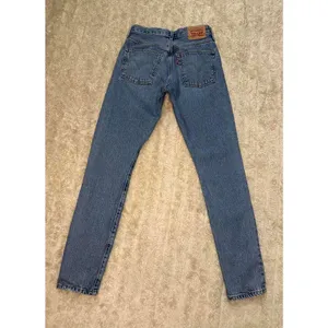 Levi's 501S Skinny classic distressed button-fly denim jeans Size 24x30 thumbnail 4