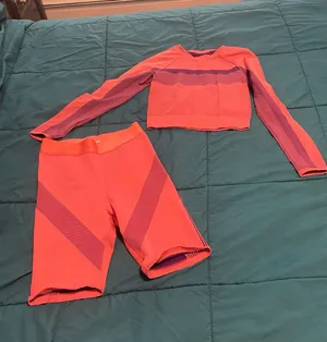 Fabletics work out set M thumbnail 1