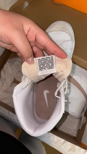 Nike Women’s Blazer Mid 77 thumbnail 3