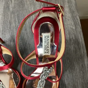 Badgley Mischka Red Satin Crystal Embellished Stiletto Heels Size 8 thumbnail 2