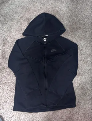 Women’s Nike Tech Black thumbnail 1