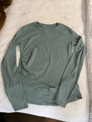 Lululemon Women's Rulu Gathered-Waist Longsleeve Running Top Size Small Athletic thumbnail 2