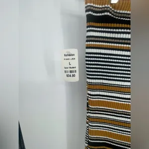 Better be, striped crop and pants, two-piece outfit,‎ sweater set size large thumbnail 7