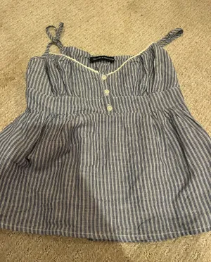Brandy Melville Top thumbnail 1