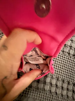 Juicy Couture pink keychain purse #juicy #keychainss Has small blue mark, shown in photo. thumbnail 5