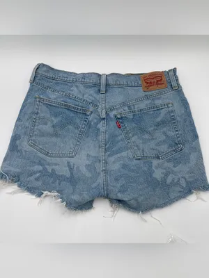 Levi’s Womens 501 Button Fly Camo Print Cutoff Denim Jean Shorts Sz 32 Festival thumbnail 5