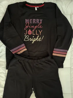 JOYSPUN Women's Graphic Pajama Set Black Merry Jingle Jolly Striped M (8-10) thumbnail 1