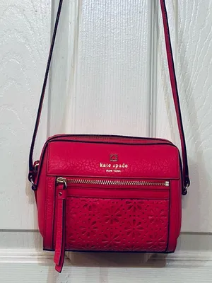 Kate Spade New York Perri Lane Looloo Pink Leather Laser Cut Crossbody Bag EUC thumbnail 1