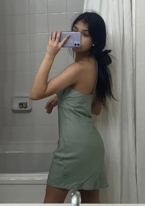 Princess Polly Green Dress thumbnail 7