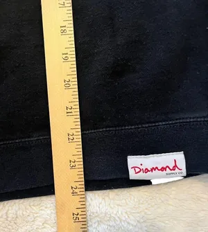 Diamond supply black long sleeve sweatshirt measurements in pictures thumbnail 6