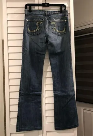 Rock & Republic Jeans thumbnail 1