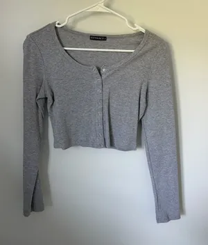 Amazon Grey Long Sleeve Top thumbnail 1