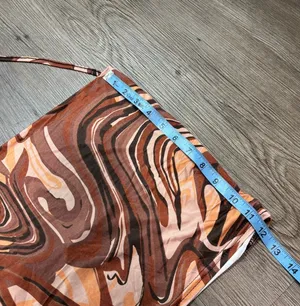 Pretty Little Thing Brown Cropped Tank Top thumbnail 7