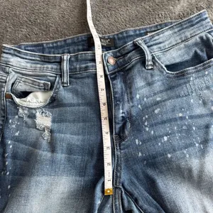 Judy‎ Blue Boyfriend Jeans 13/31 Distressed Mid Rise Relaxed Fit Ripped Denim thumbnail 4