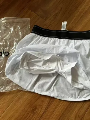 ALO YOGA White Sporty Mini Skirt, Size M thumbnail 7