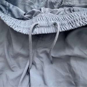 Columbia Sportswear Shorts Women’s Nylon Pockets Elastic Waist Gorpcore Sz M thumbnail 4