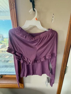 🆕💜Soft Ruffle Pajama Set in Plum thumbnail 9