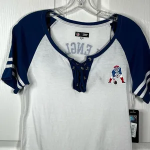 NFL New England Patriots White Blue Lace Up Vneck Tshirt thumbnail 2