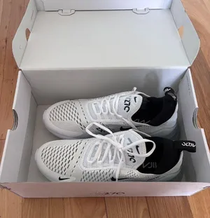Nike Air Max thumbnail 1