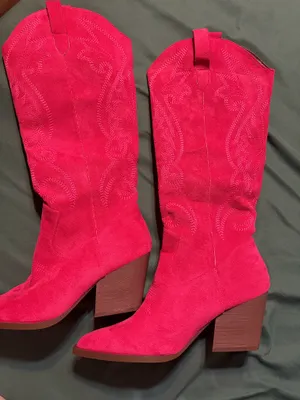 woman’s boots Pink Size 10.5 thumbnail 3
