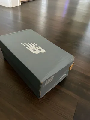New Balance thumbnail 6