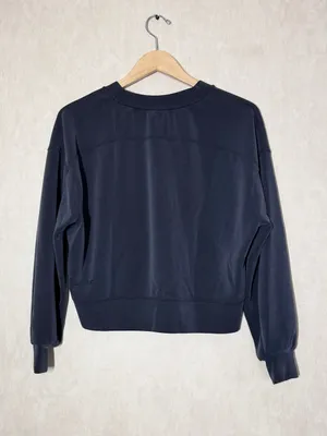 Lululemon Women’s Softstreme Perfectly Oversized Cropped Crew in Gray Black 4 thumbnail 5
