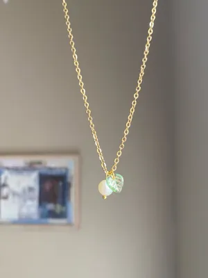 Handmade freshwater pearl & leaf fairy statement necklace🍃 thumbnail 2
