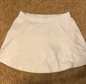 Tennis skirt Size M thumbnail 1