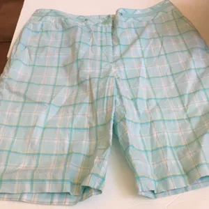 FINAL MARKDOWN Ladies ep pro golf shorts 6 thumbnail 1