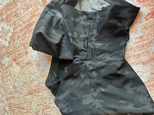SPANX Sunshine 6” pull on shorts dark camo size large style 50213R thumbnail 10