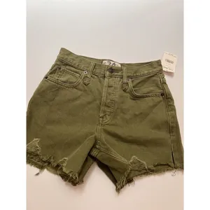 Free People Makai Cut Off Denim Shorts in Olive Size‎ 24 NWT thumbnail 13